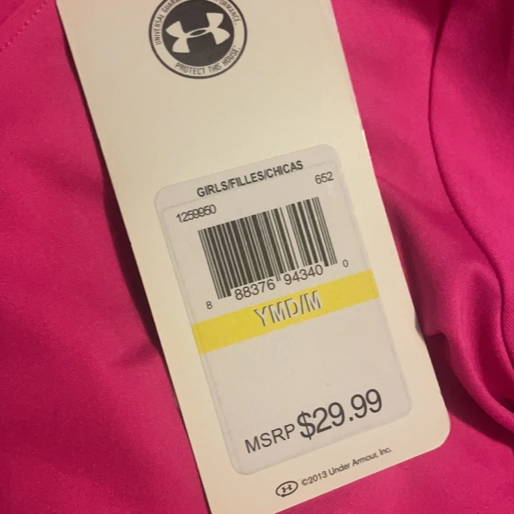 UNDER ARMOUR long sleeve workout top - Picture 3 of 3